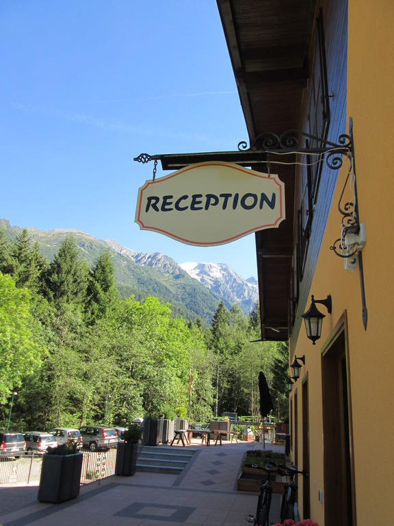 Chalet Presanella Temu Exterior photo