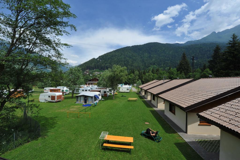 Chalet Presanella Temu Exterior photo